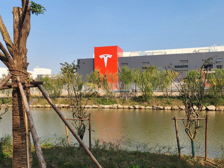 Tesla Shanghai Megafactory Set to Finish by End of 2024