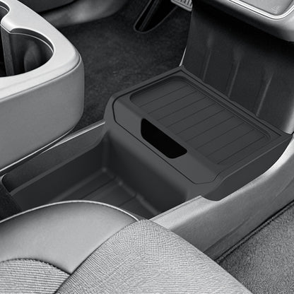 Úložný box pod centrálním ovládáním pro model Y Standard 2026